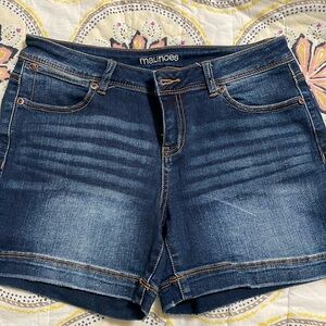 Maurice’s 3 in short, size 5/6